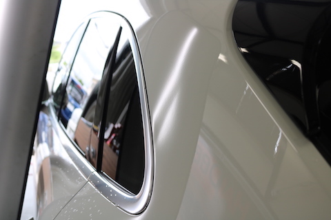 ポルシェ マカン、100万円と言われたヘコミ修理が3万円で直りました！