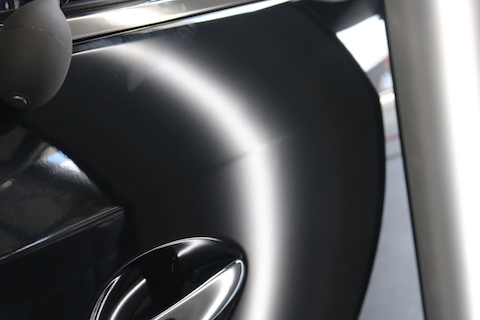 駐車場で当て逃げ被害！最小限の負担で最大限の仕上がりをご用意！