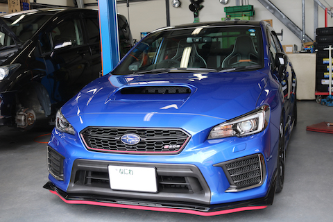 車のドアのヘコミを一番綺麗に直す方法で、修理代もお得に！