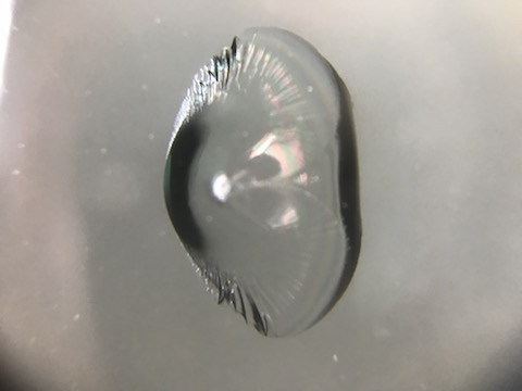 想像以上に綺麗な仕上がり、フロントガラス割れ修理のウインドリペア ！