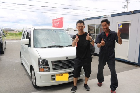 ウインドリペアのお店で一番評価が高いからとご来店頂きました！