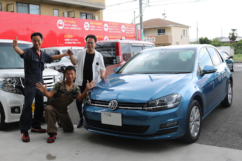 フロントガラスの傷・ヒビ・割れを40分〜で直します