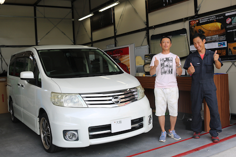 急いで下さい！フロントガラスのヒビは放置すると傷が伸びます！