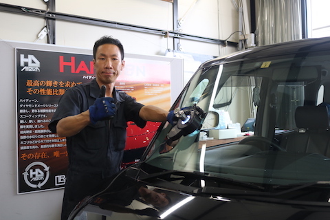 台風被害のフロントガラスのヒビ・割れ修理をお任せください。