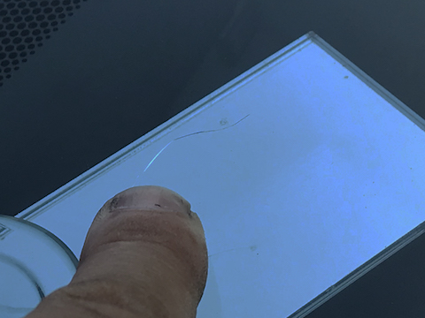 ウインドリペアのDIYで失敗！デントスマイルにお任せください。