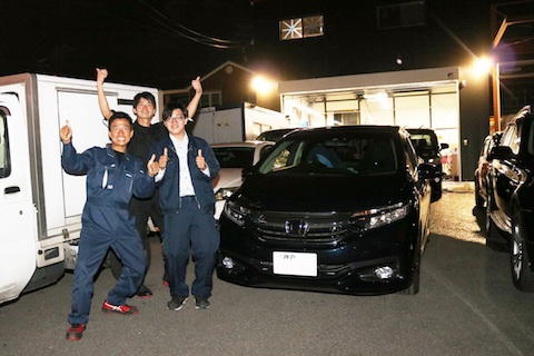 新車に大きなヘコミ！一番良い修理でヘコミの無い元々の状態に！！