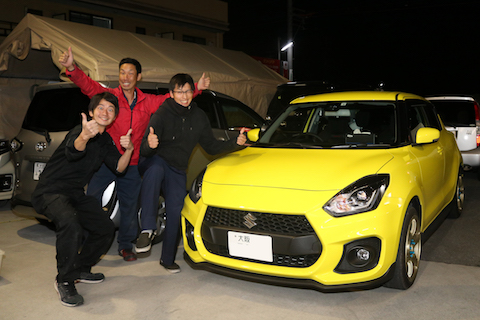 車のガラスが割れても、交換しないで修理出来る方法があります！