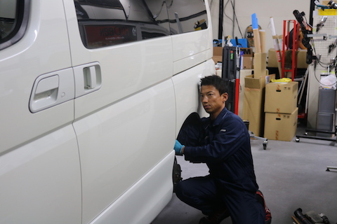 断られてた車のヘコミ修理、大阪のデントスマイルが解決いたします！