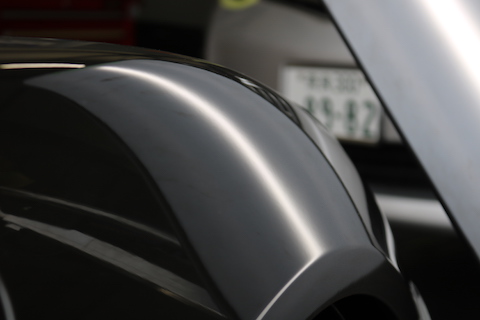 車のヘコミ修理、輸入車でも塗装しないで15分〜直る方法！