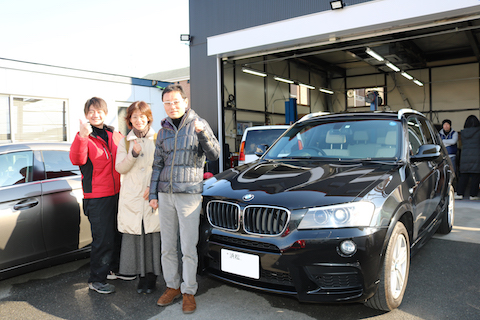 1/5より営業開始しました。休み中のフロントガラス飛び石被害を即日修理します！