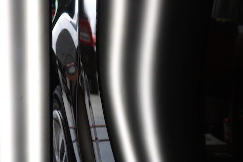 ヘコミ修理で塗装したくない、オリジナル塗装を守りたいお客様の為のデントリペア！