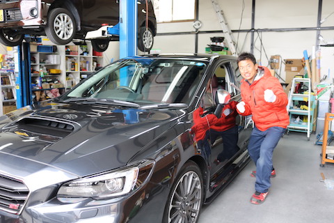 車の小さなヘコミは一度見つけると気になります！そのお悩みを15分で解決！！