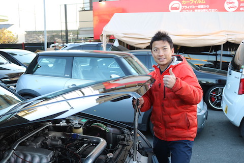 お客様の大事な愛車を、一番良いヘコミ方法で修理！