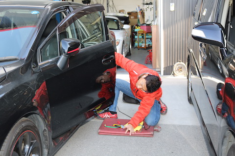 最強のヘコミ修理は1万円〜、15分〜で直るデントリペア！