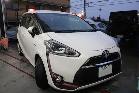 複数のヘコミ、予約無くても1時間かからず即日施工！2個目は半額！