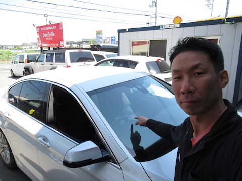 連休中でも、予約なくても、当日にフロントガラス修理可能です！