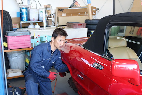 名車のヘコミ修理も、デントリペアが一番良い修理方法！