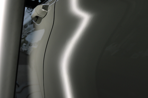 こころのヘコミがスッキリした！とお客様の笑顔と感動！ヘコミ修理ご依頼、ありがとうございました！