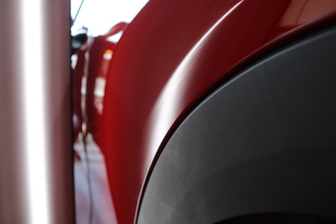  車のヘコミのご相談はお気軽にお問い合わせください！