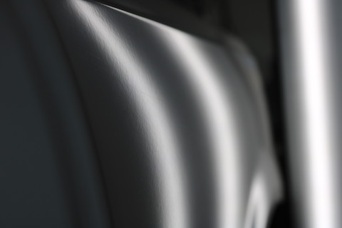 旧車のヘコミ修理は、鈑金・塗装しないデントリペア！