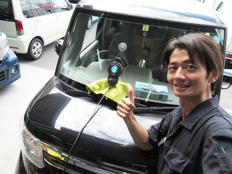 ご安心ください、フロントガラスの割れ・ヒビ・傷、交換しないで修理が出来ます！