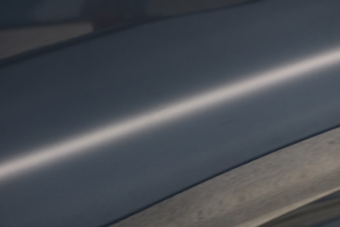 数分で車のヘコミが消える？！不思議な匠技、デントスマイルで体験してください！