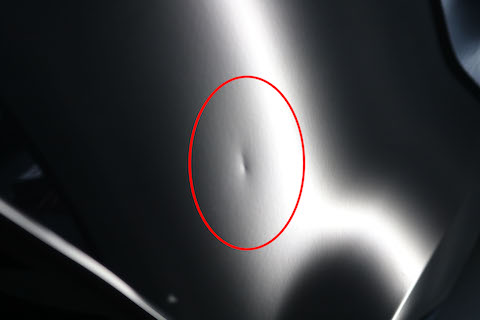 ショッピングモールなどの駐車場でのドアパンチ被害で一番ベストな修理のデントリペア