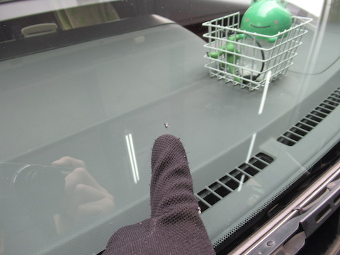 フロントガラスのひび割れ、複数あっても直せます！