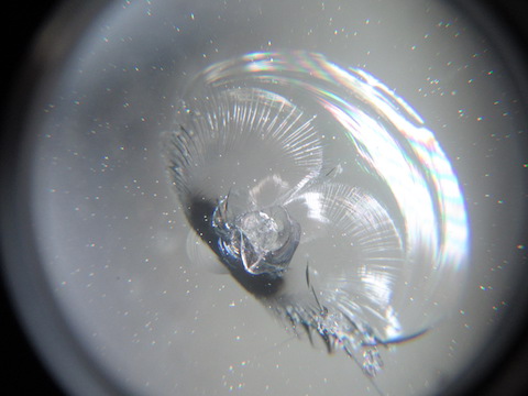 フロントガラス修理時間はたったの45分、費用も15,000円！