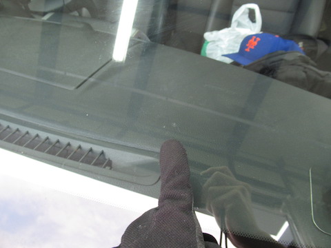 フロントガラス被害にあったその日に修理します！