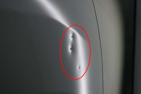 複数ヘコミ修理でも短時間で直るデントリペア！しかも2個目から半額！！