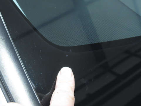 フロントガラスの修理できない箇所、交換と言われた傷、直ります！