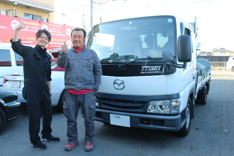 トラックのフロントガラスはヒビ割れ・飛び石被害、45分〜で最短でお安く補修しましょう！