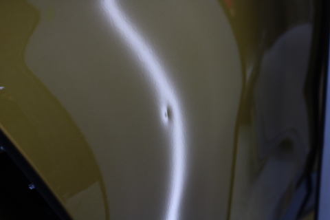 兵庫県で鈑金・塗装している2店のお店から、交野市のデントスマイルなら綺麗にヘコミを直すとご紹介頂きました！！