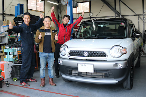 フロントガラス修理、永久保証・100%車検合格保証、修理後の安心をご提供します！