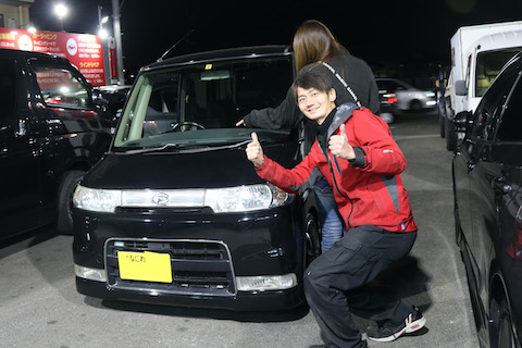 車のフロントガラスの飛び石被害、当日のご依頼でも予約なくても直します！