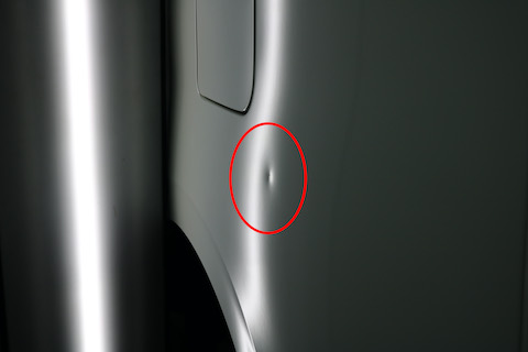 14万円のヘコミ修理が、たったの2万円で直るデントリペア技術！