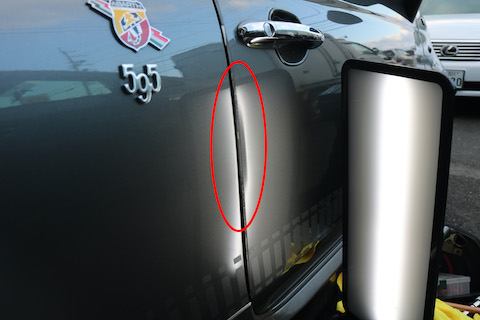車のドアの端（エッジ）折れ・曲がりもデントリペアという技術で即時修理が可能！