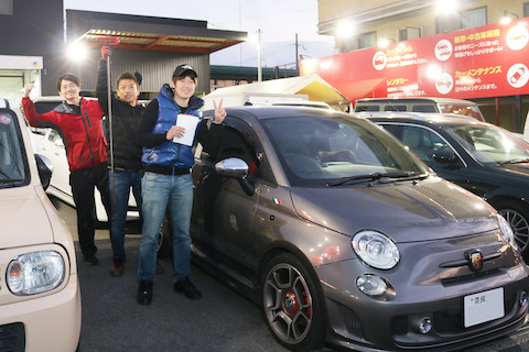 車のドアの端（エッジ）折れ・曲がりもデントリペアという技術で即時修理が可能！