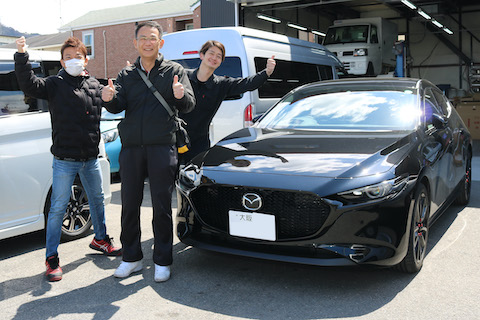 新車のヘコミ修理もデントリペアで新車のボディに戻します！