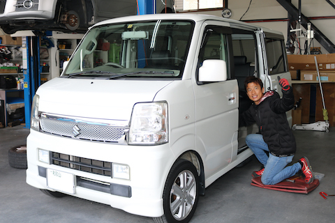 車に複数のヘコミ、デントリペア修理なら2箇所目は半額でお得！