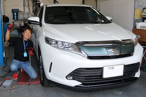 プレスラインが大きく潰れたヘコミでも、元の形に復元出来るデントリペア！