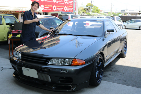 フロントガラスも純正で大事にしたい！それならウインドリペアで解決！