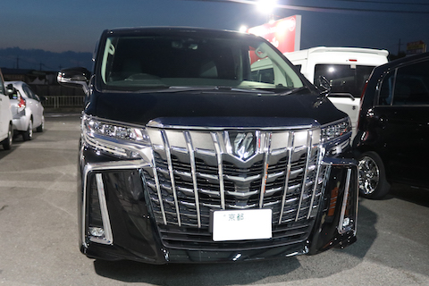 イヤな思いする愛車のヘコミは、デントリペアで即時に解決します！