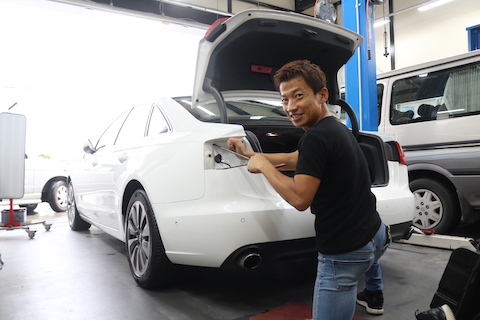 口コミでゴットハンドと絶賛！ヘコミ修理の馬本デントリペア施工士！