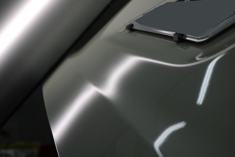 車のヘコミ修理、2個目から半額になるデントリペアがおすすめ