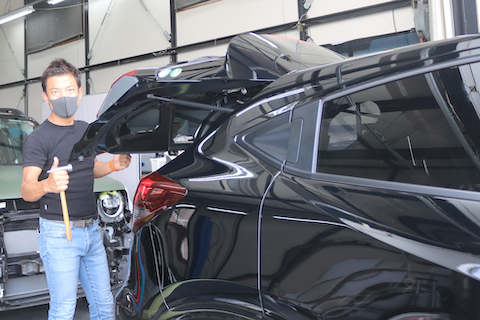 15分で車のヘコミが無くなる？デントリペアというお手軽修理方法とは？