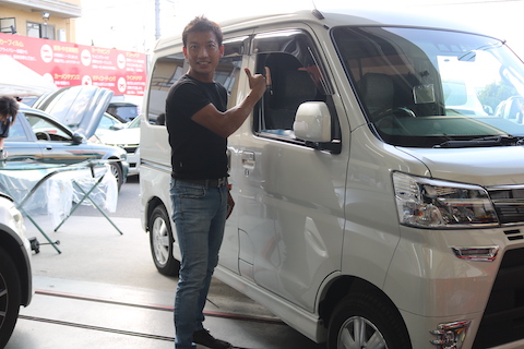 愛車のへこみ、ココロのもやもや、デントリペアでスッキリしませんか？