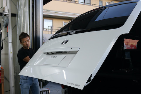 デントリペアというヘコミ修理で、最速・最安・最美！