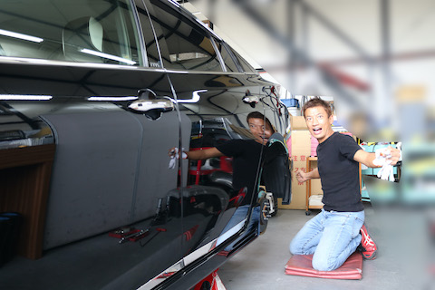 ドアパンチ被害はデントリペアが一番オススメ！